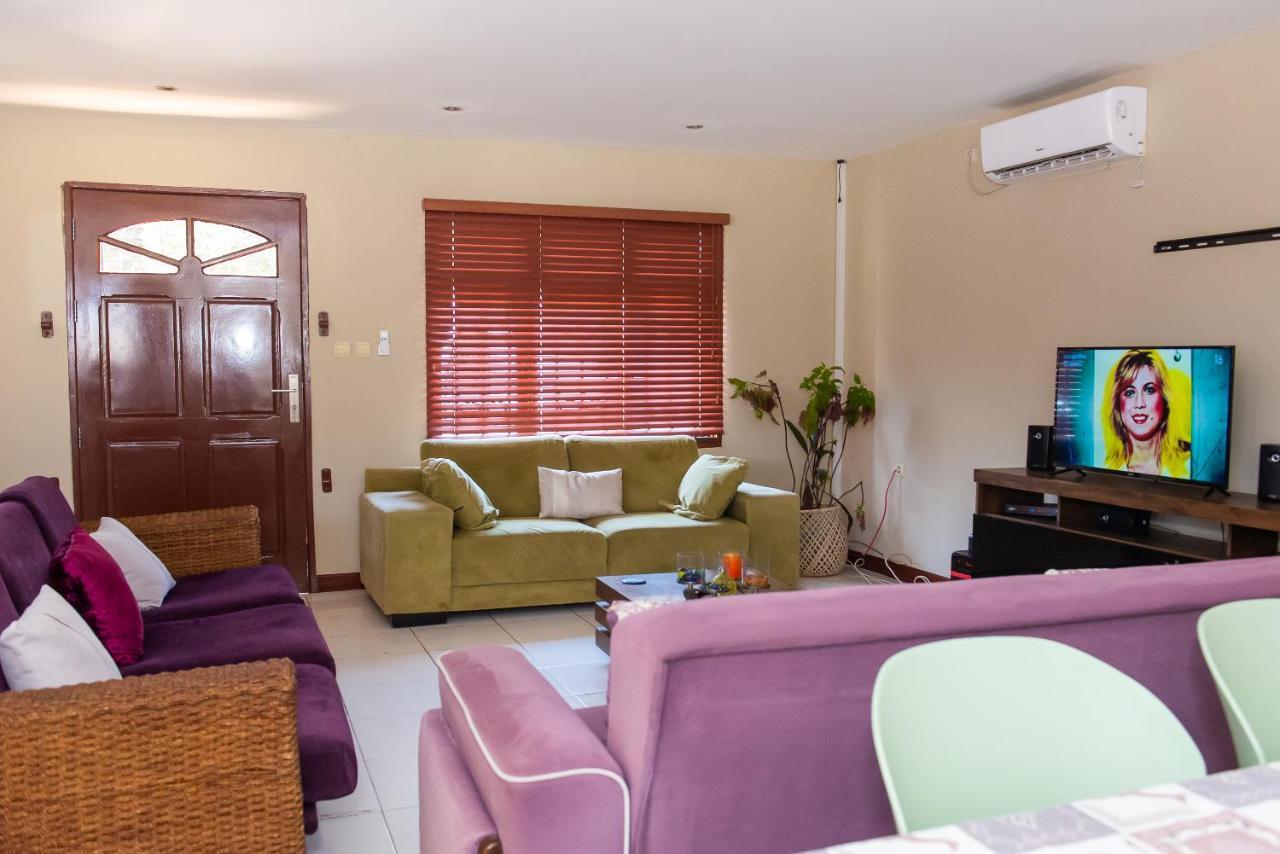 Casa Da Noleen Matola Kültér fotó