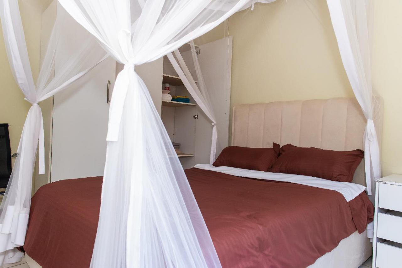 Casa Da Noleen Matola Kültér fotó